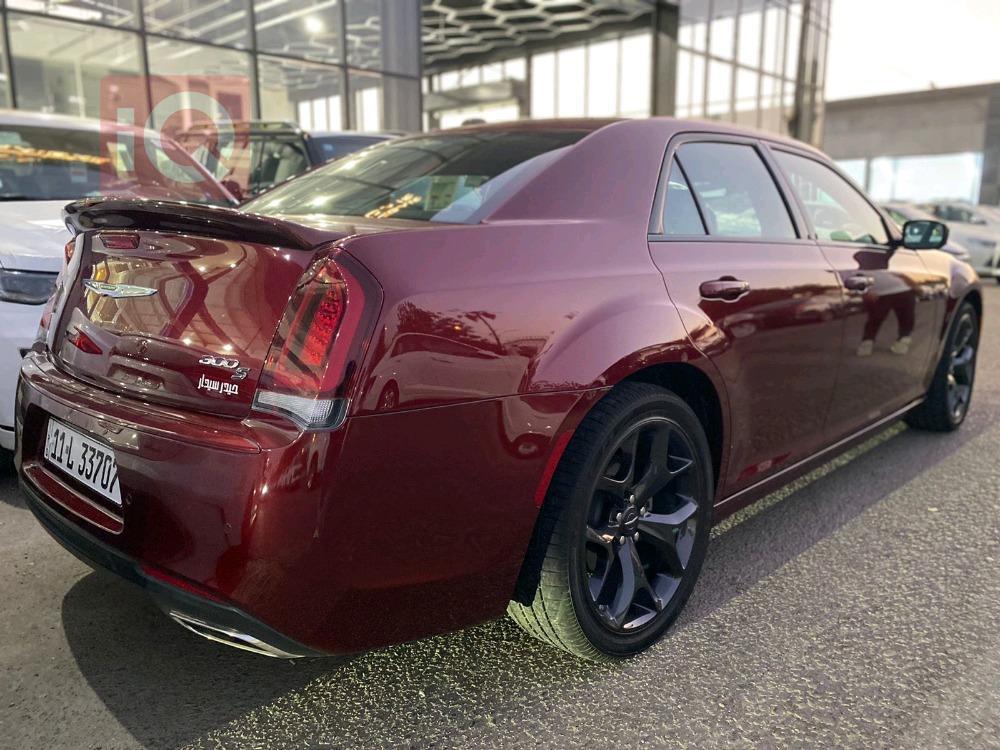 Chrysler 300